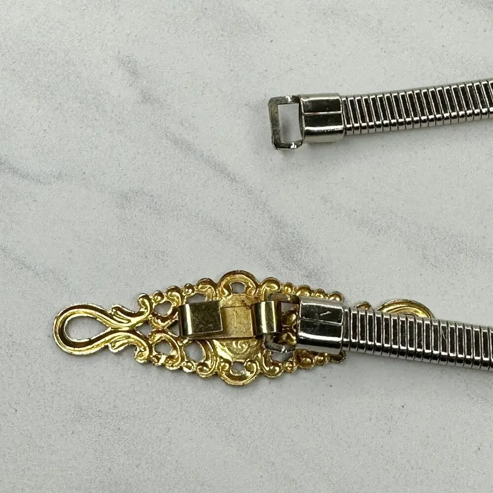 Vintage Gold Tone Coil Stretch Cinch Belt Small (S) ✨